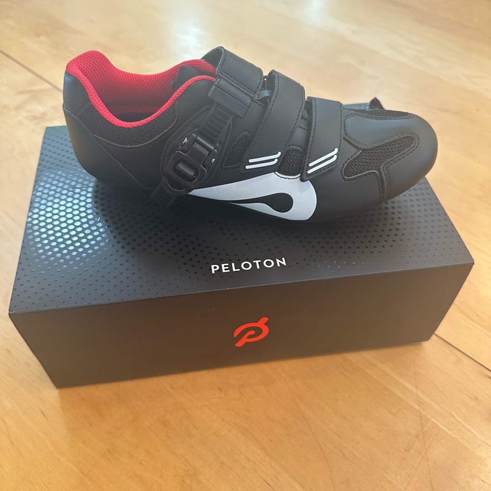 Womens size 8 peloton shoes. Never worn. Original box and packaging.